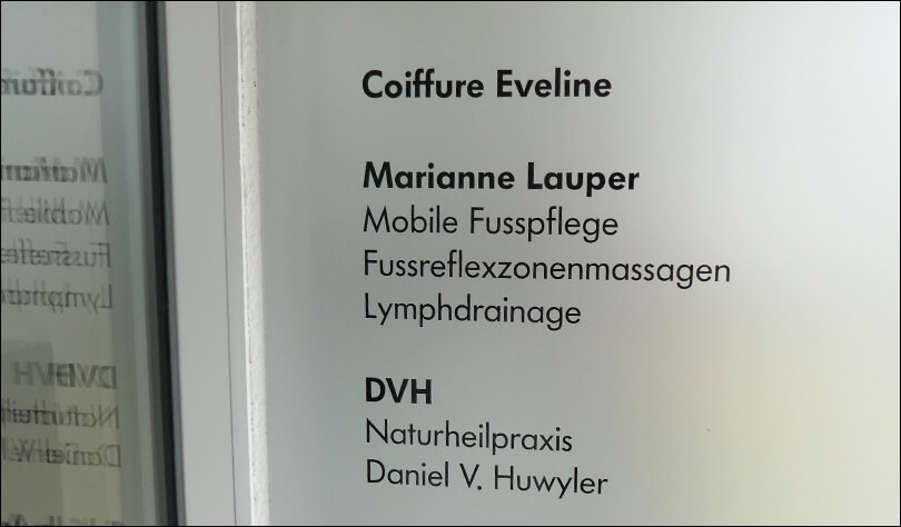 Alu Schild Adliswil Coiffure Eveline - Marianne Lauper - DVH