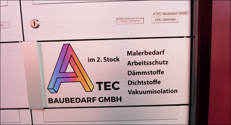 Atec Baubedarf GmbH - Adliswil - Beschriftung RIESEN PRINTMEDIA - Adliswil